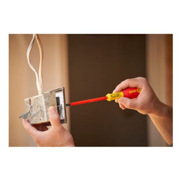 Tournevis isoles 1000v elec + pozi + testeur - jeu de 6pcs fatmax